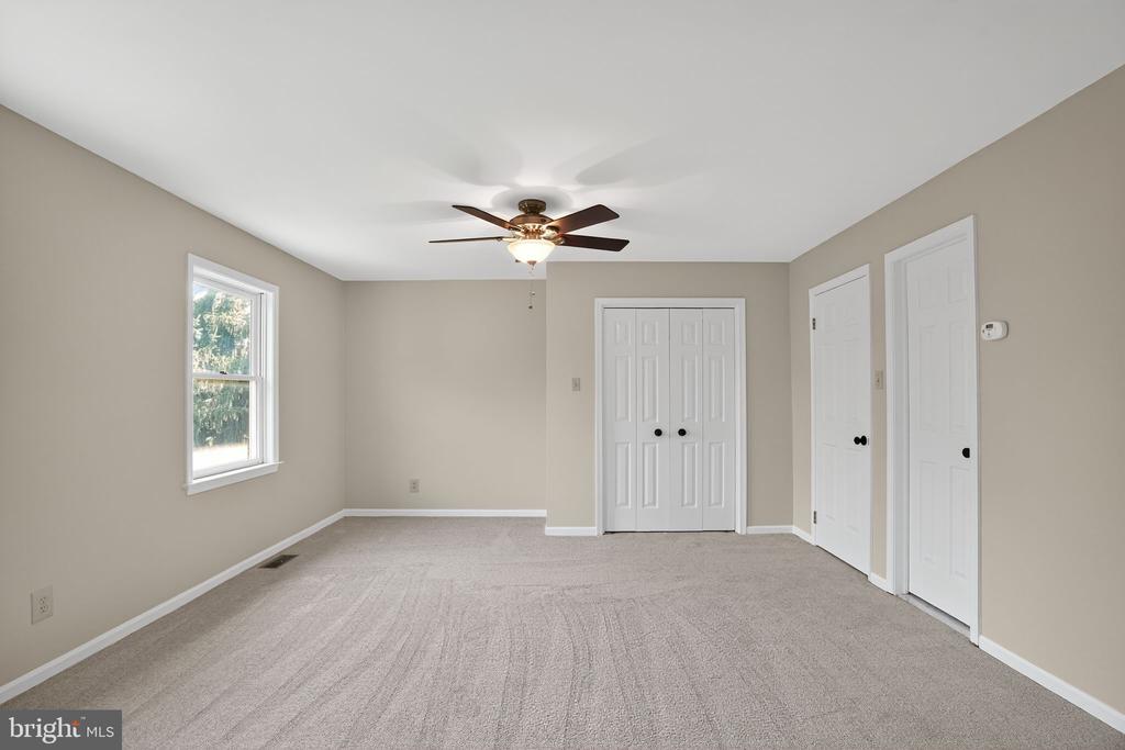 3929 SENECA COURT