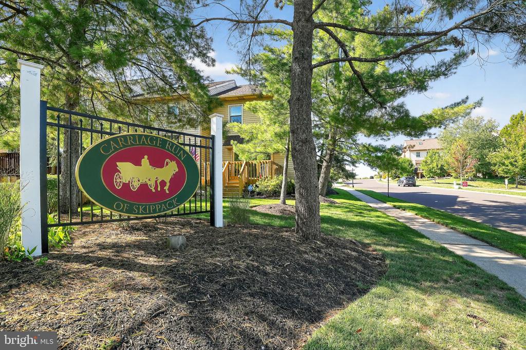3929 SENECA COURT
