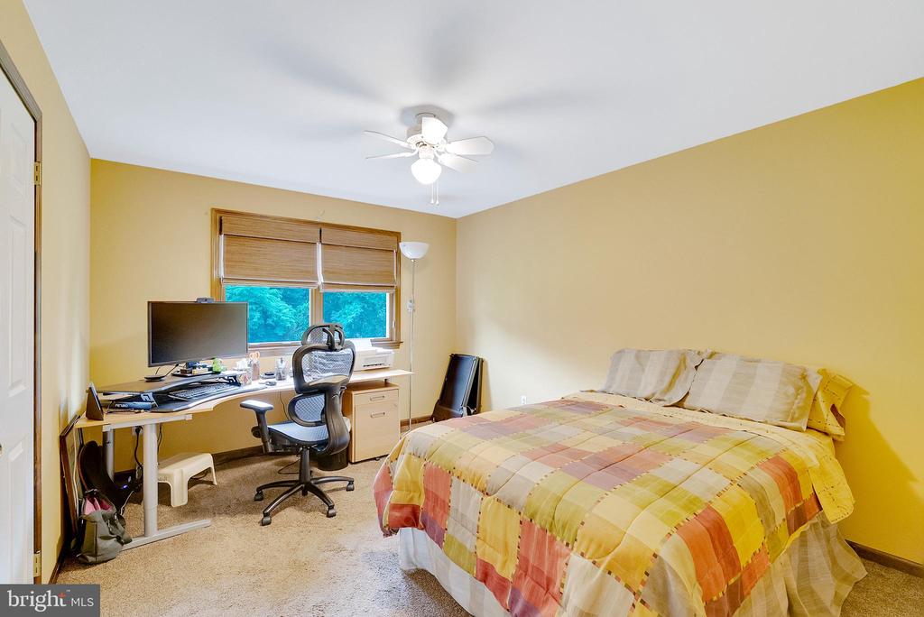 12 GUM TREE ROAD