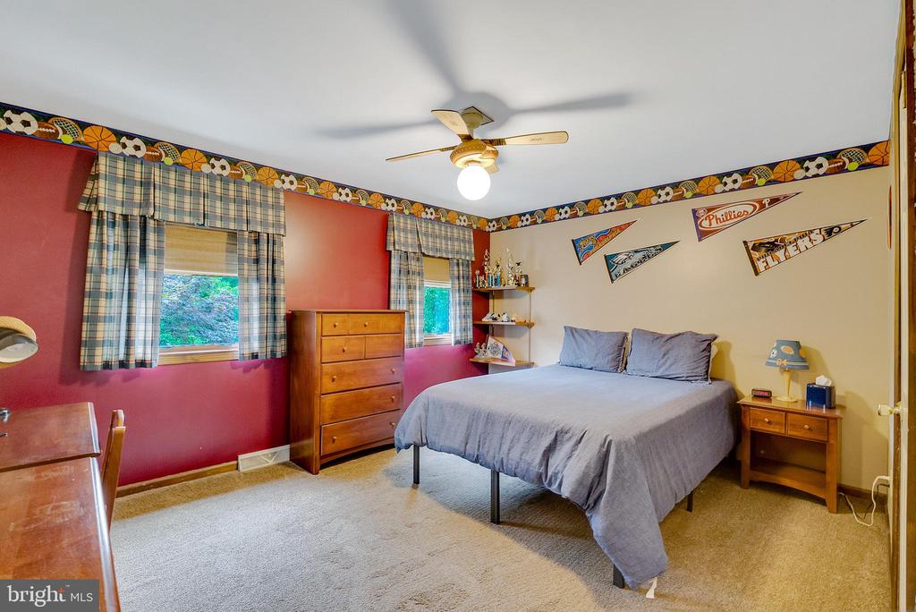 12 GUM TREE ROAD