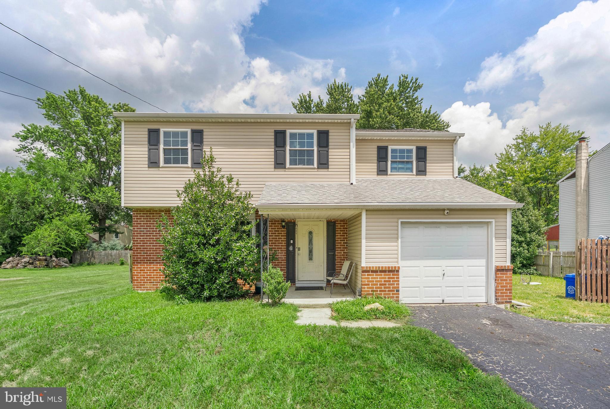 1326 GERMANTOWN PIKE
