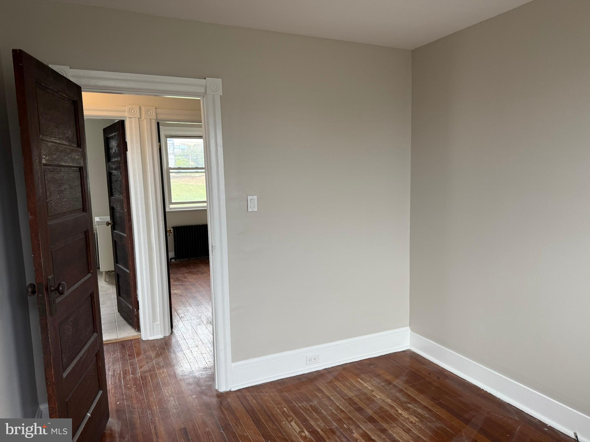 134 W 8TH AVENUE
