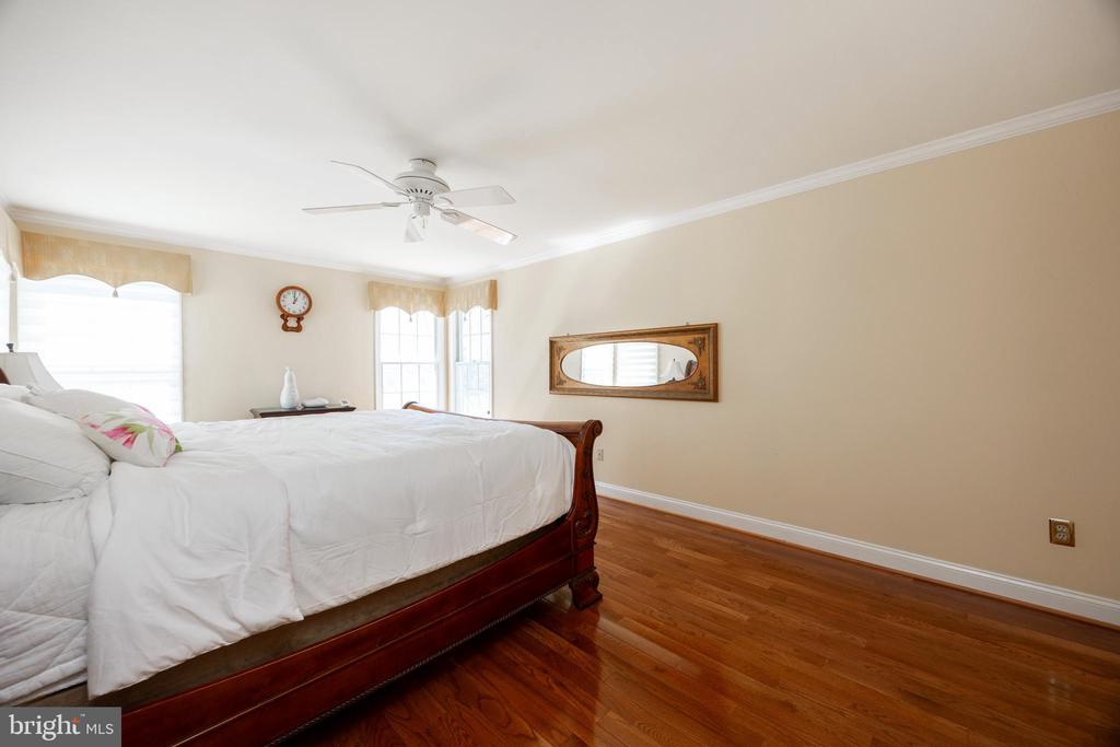 322 SAINT ANDREWS PLACE