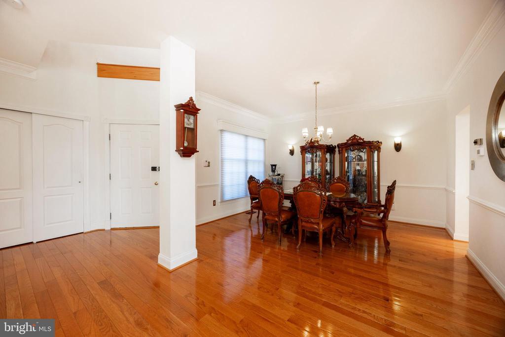 322 SAINT ANDREWS PLACE
