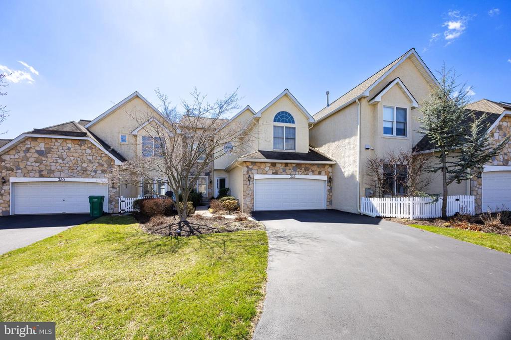322 SAINT ANDREWS PLACE