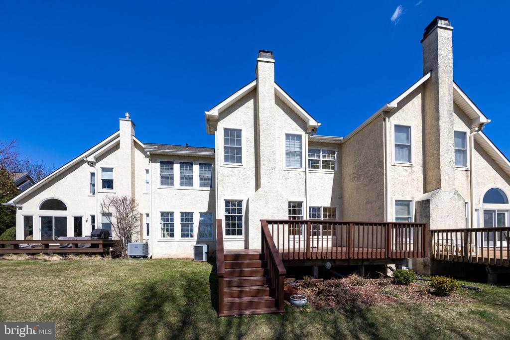 322 SAINT ANDREWS PLACE