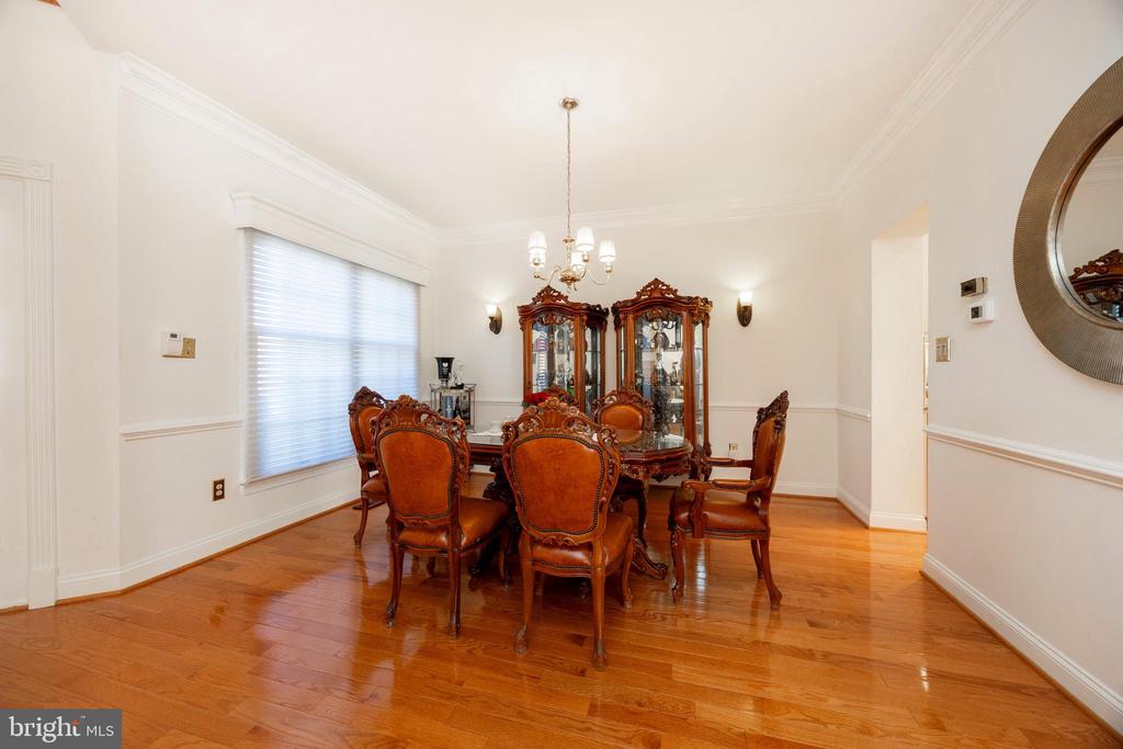 322 SAINT ANDREWS PLACE