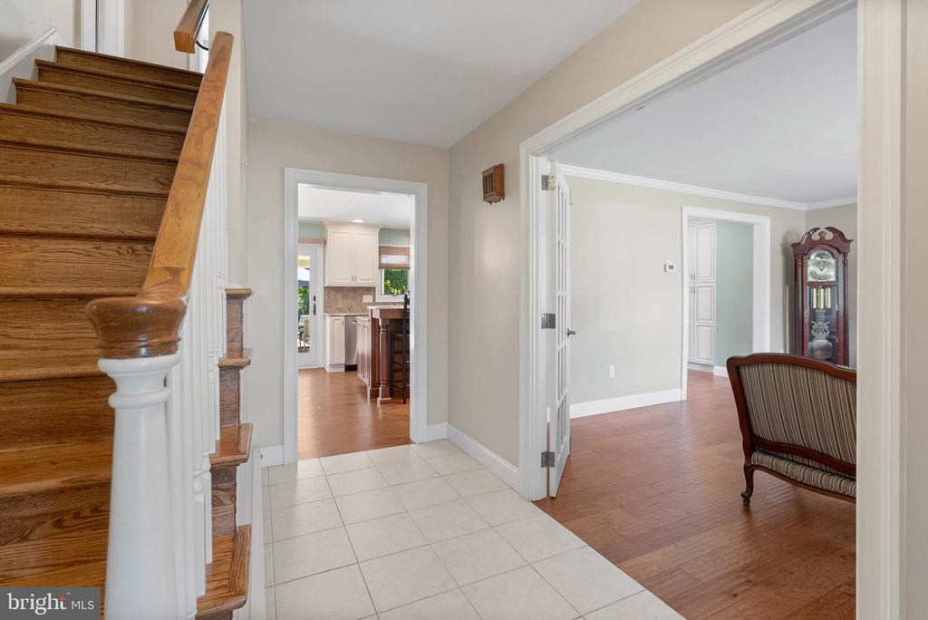 728 HOOVER ROAD