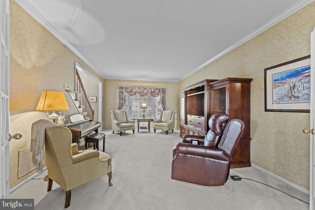129 CLOVER LEAF LANE