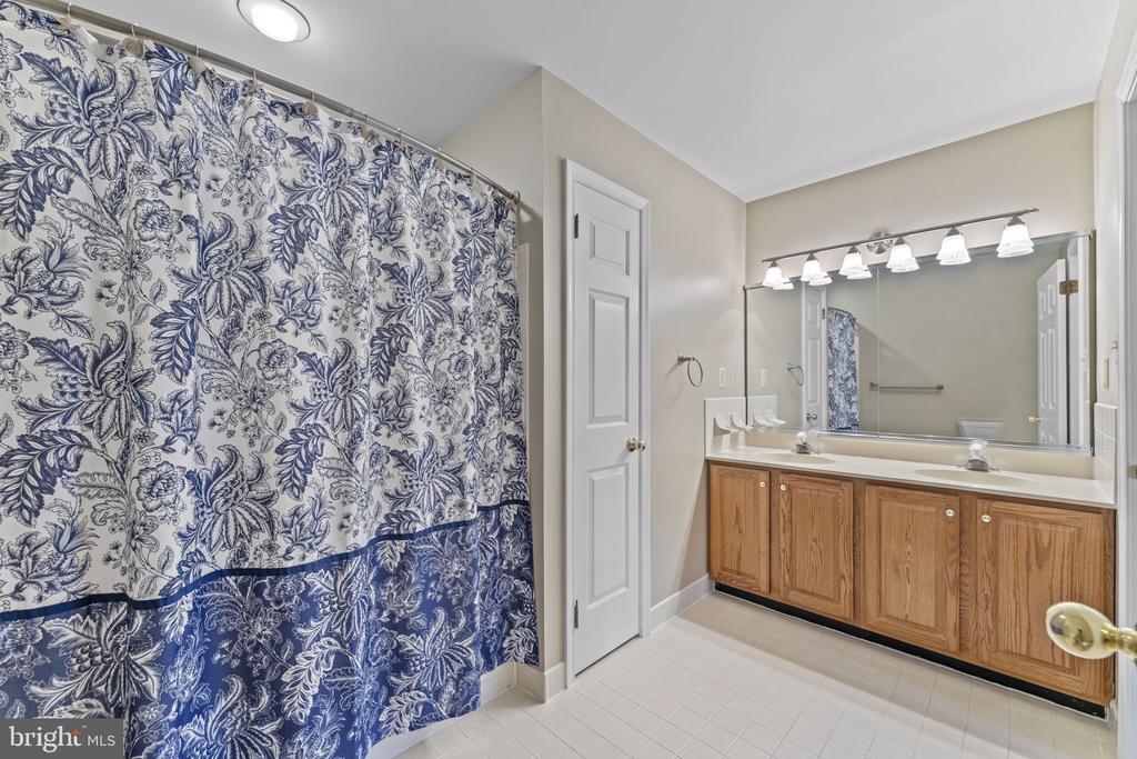 129 CLOVER LEAF LANE