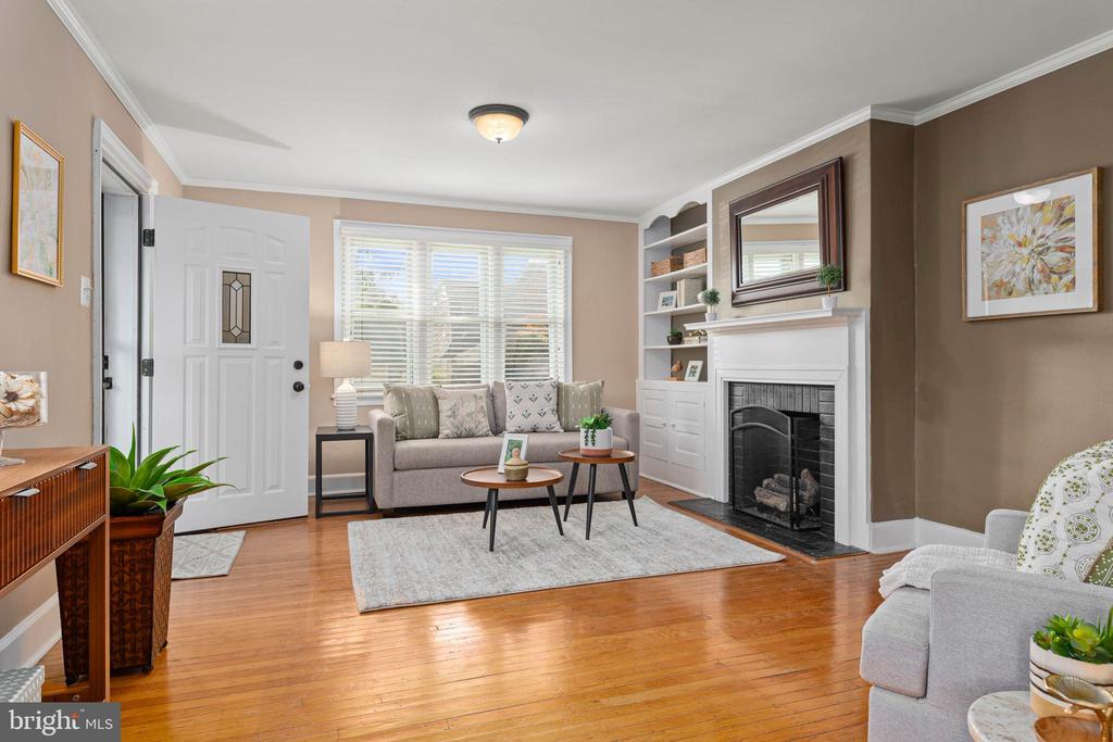 1455 BRADDOCK LANE