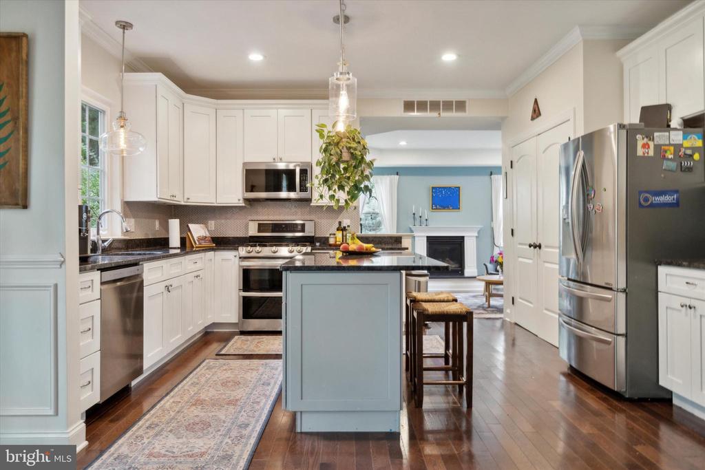 422 RICES MILL ROAD