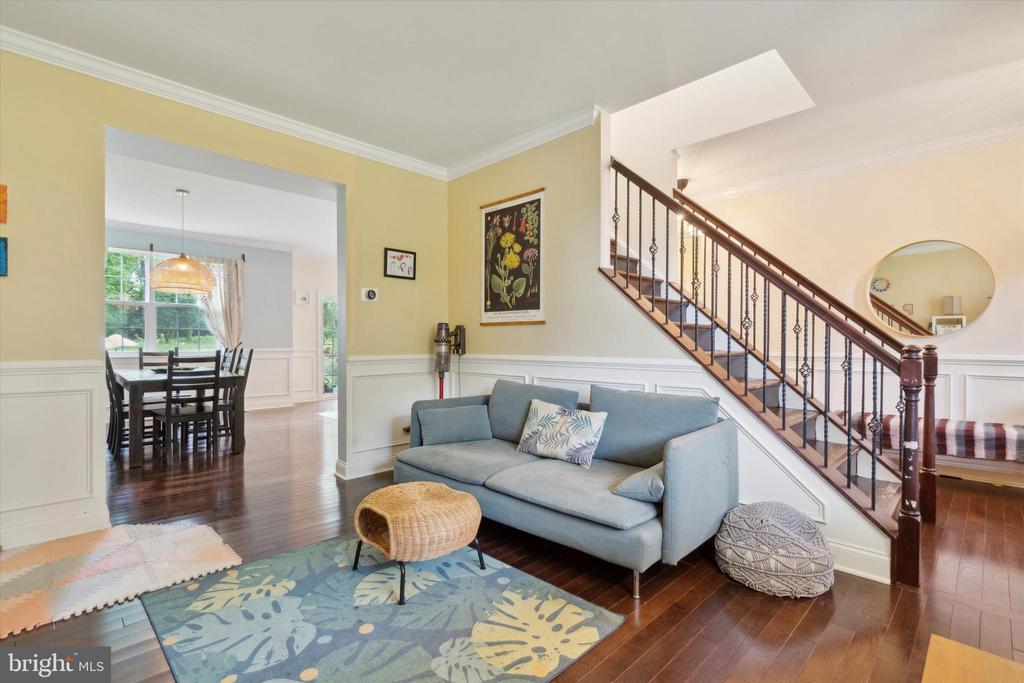 422 RICES MILL ROAD