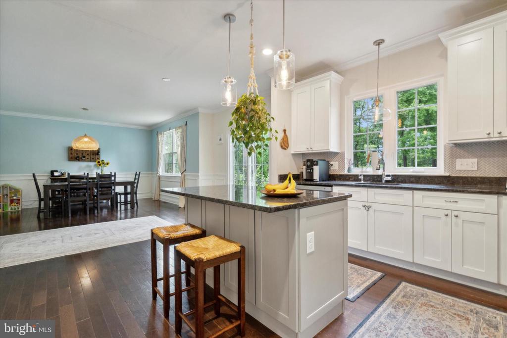 422 RICES MILL ROAD