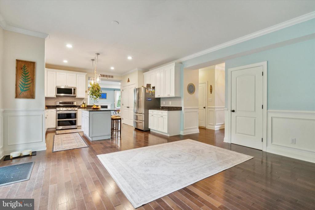 422 RICES MILL ROAD