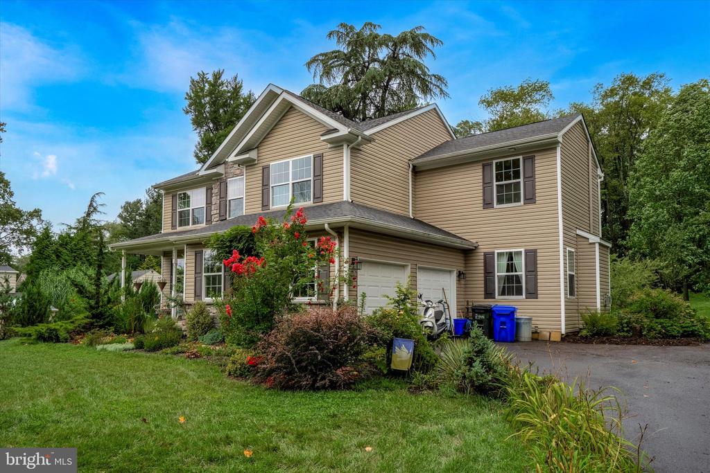 422 RICES MILL ROAD