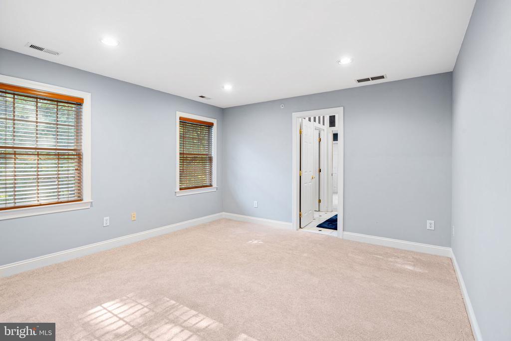 744 TENNIS AVENUE