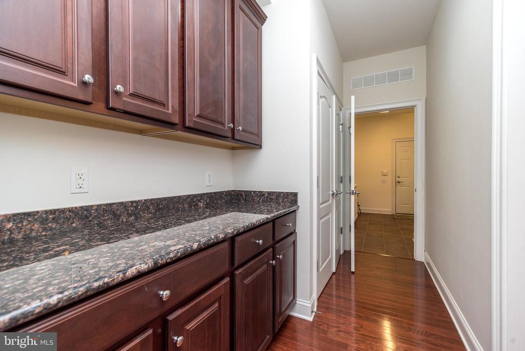 261 GOLDENROD DRIVE