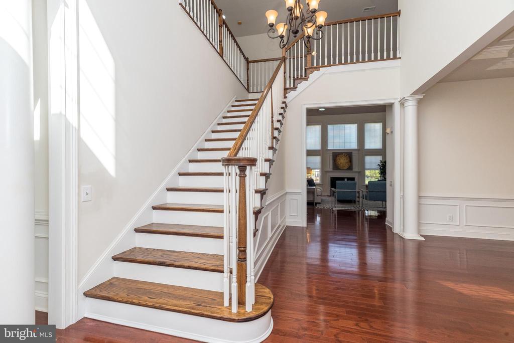 261 GOLDENROD DRIVE