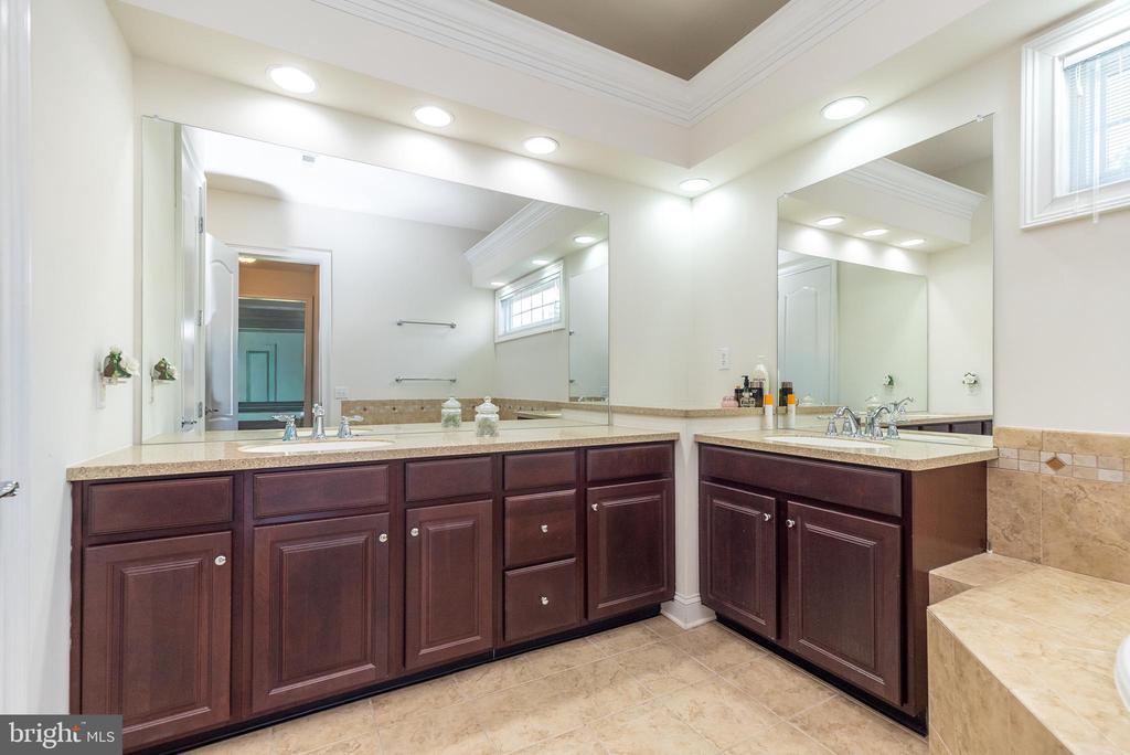 261 GOLDENROD DRIVE