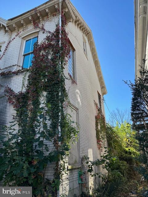 530 E HIGH STREET