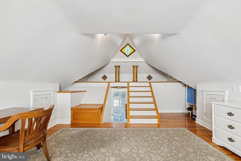 1155 EASTON ROAD