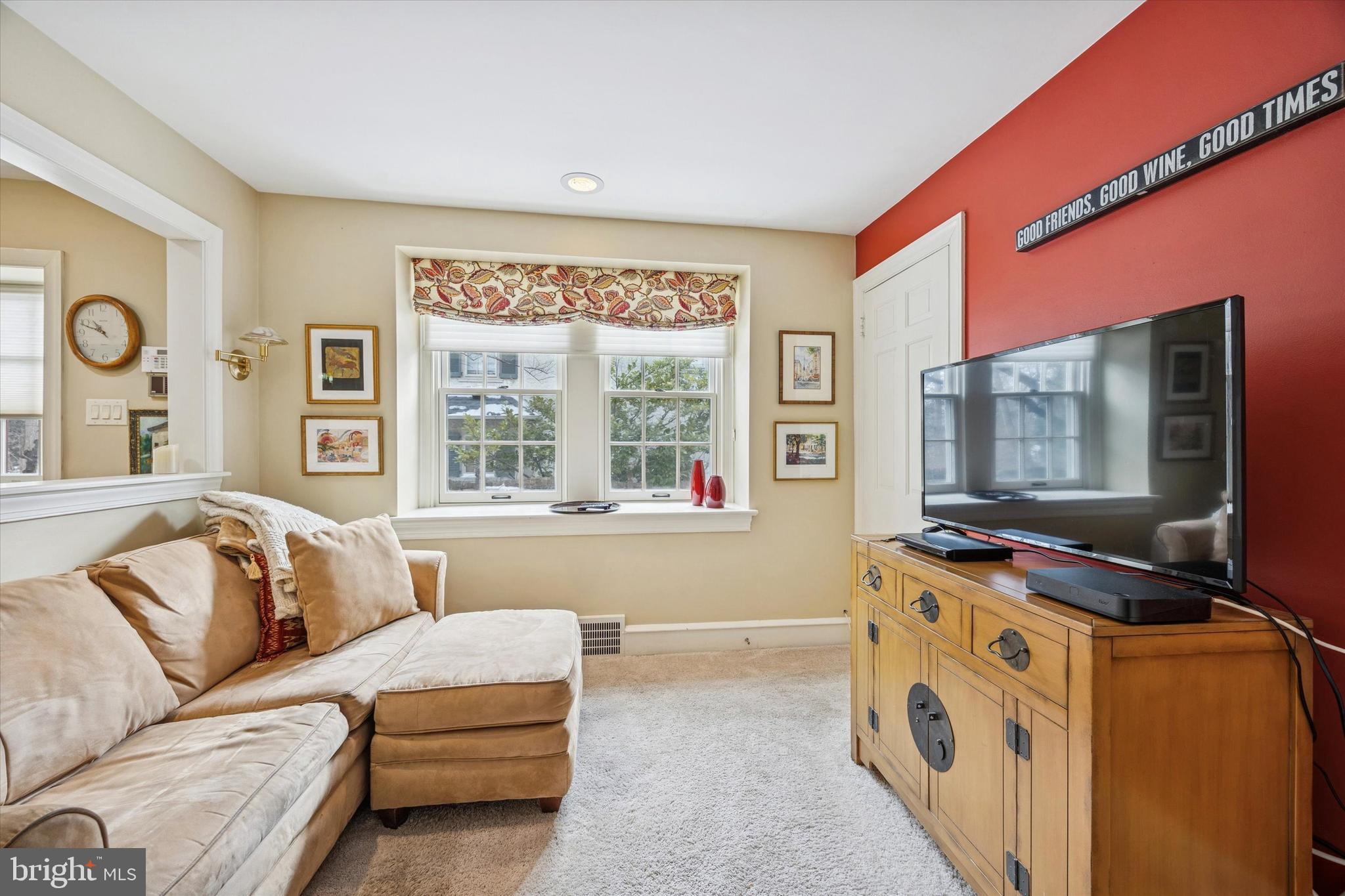 1039 WELLINGTON ROAD