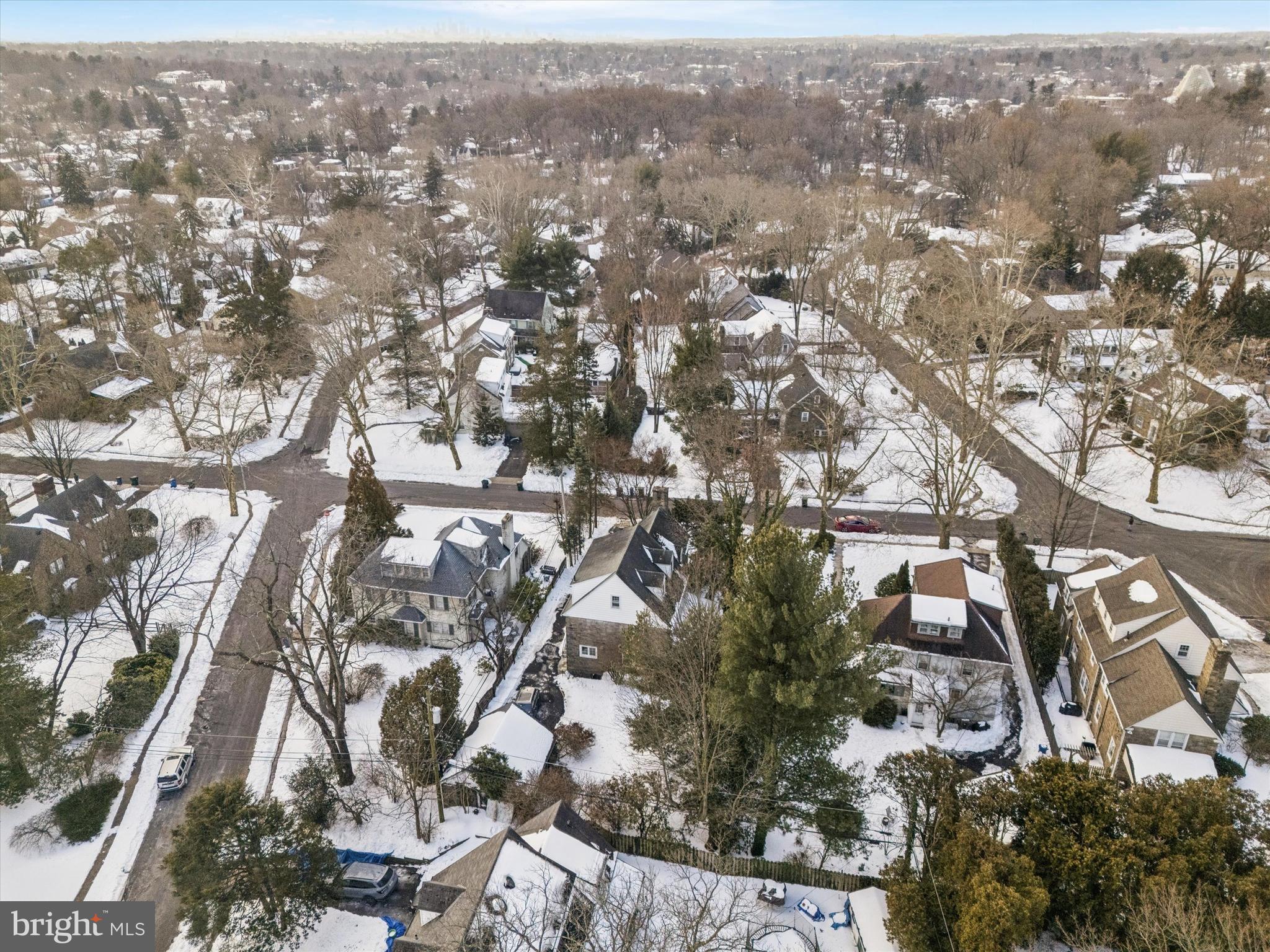 1039 WELLINGTON ROAD