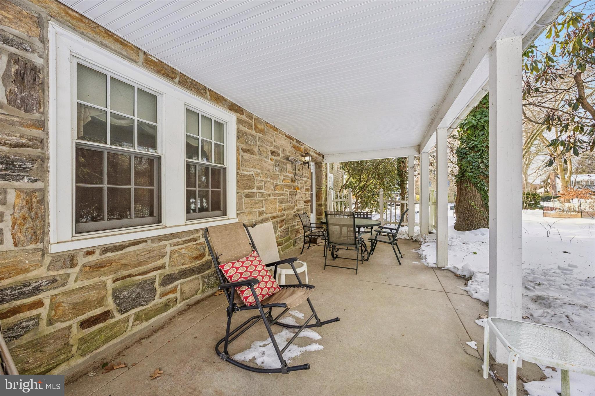 1039 WELLINGTON ROAD