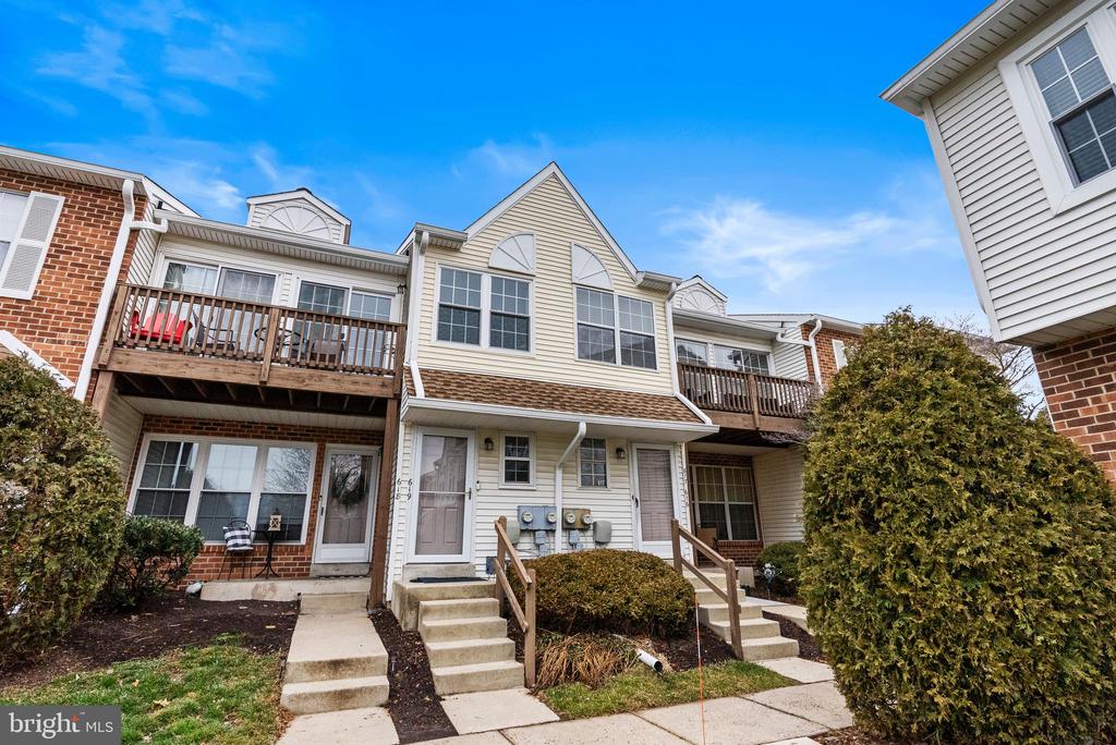 617 GLEN LANE 58B