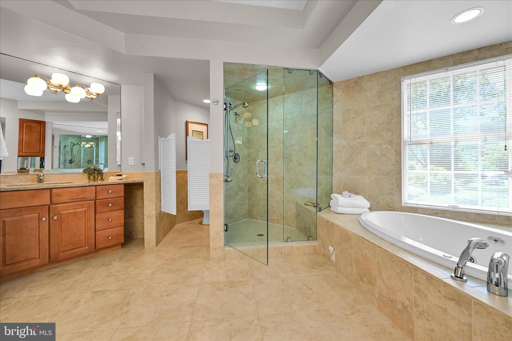 1133 CLUB HOUSE ROAD