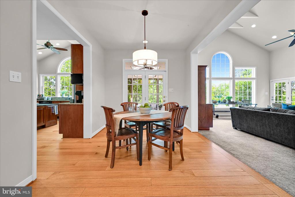 1133 CLUB HOUSE ROAD