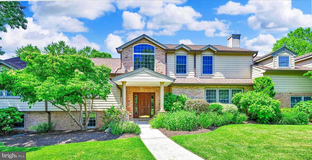 1133 CLUB HOUSE ROAD