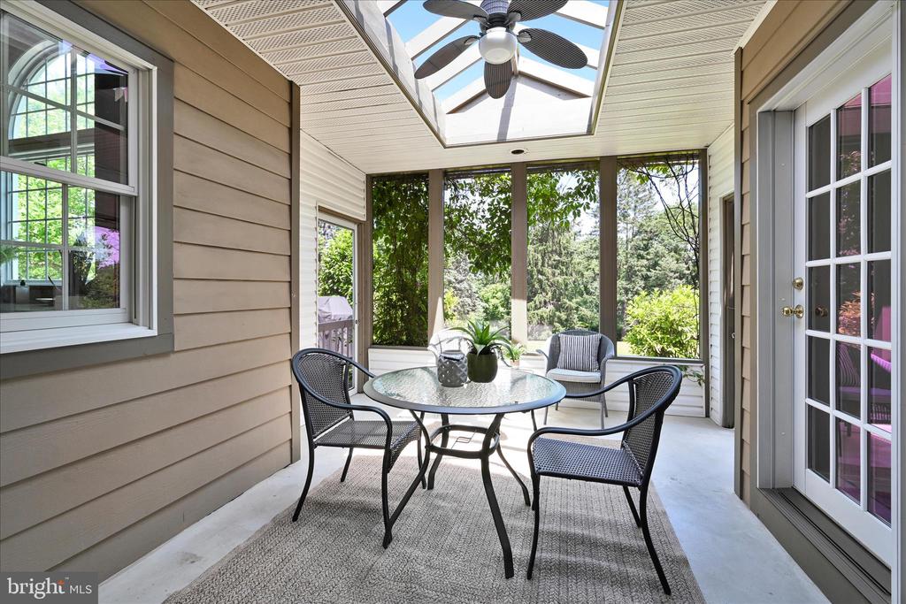 1133 CLUB HOUSE ROAD