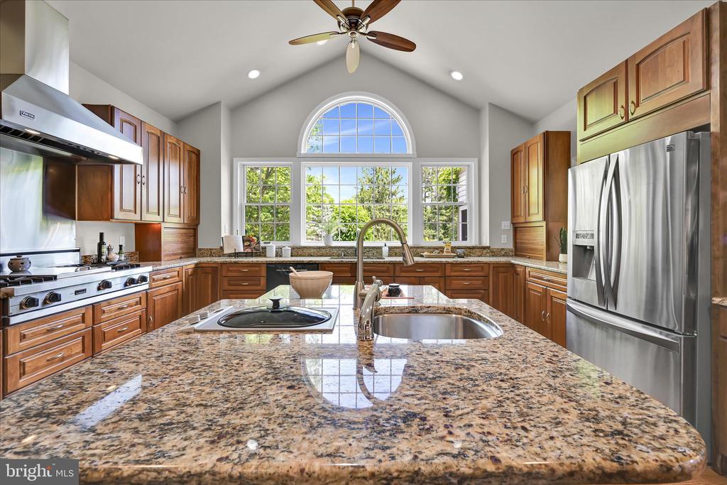 1133 CLUB HOUSE ROAD