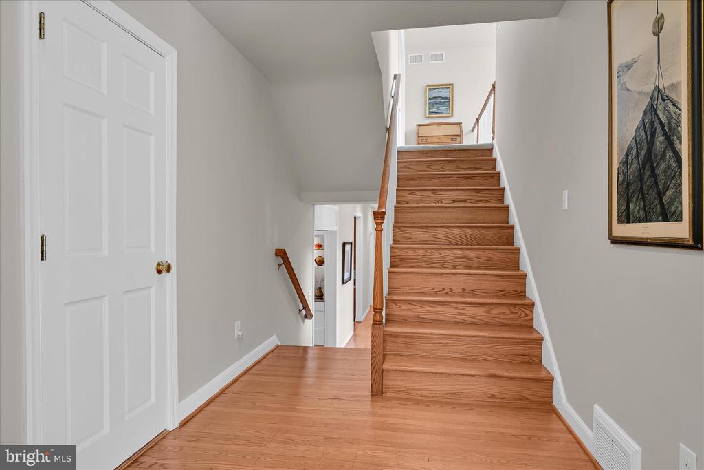 1133 CLUB HOUSE ROAD