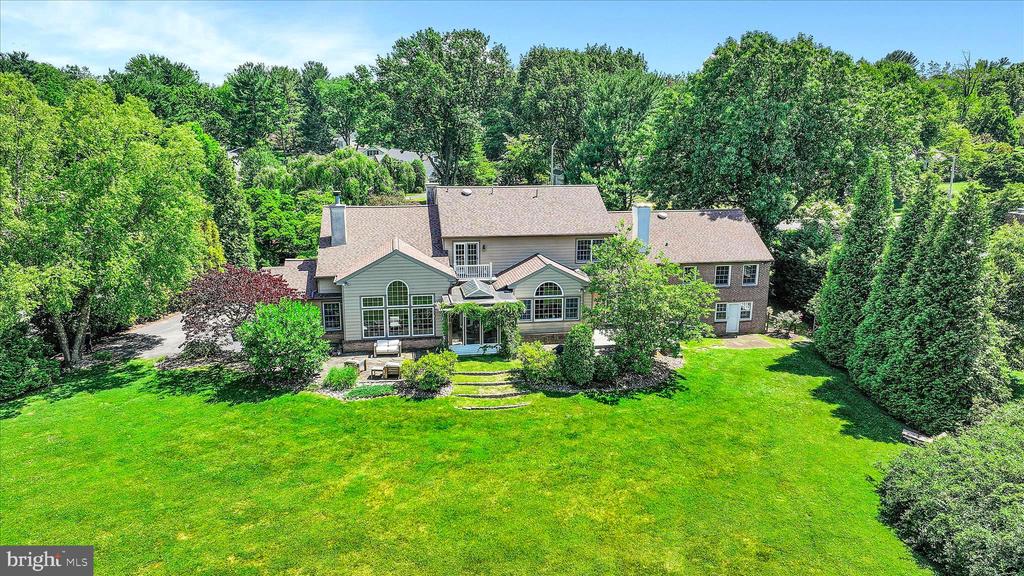 1133 CLUB HOUSE ROAD