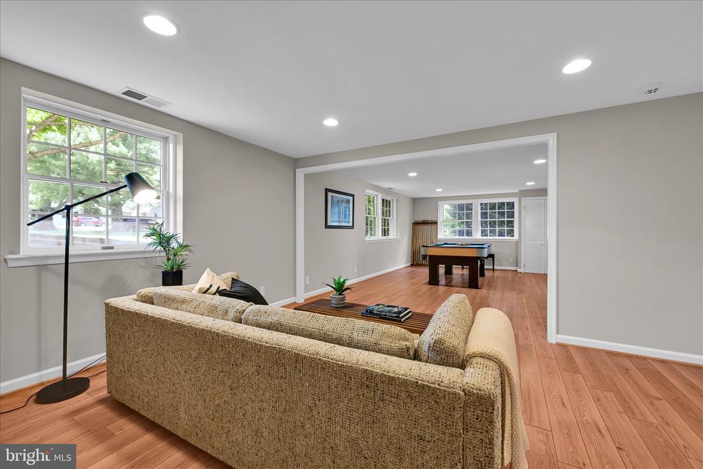 1133 CLUB HOUSE ROAD