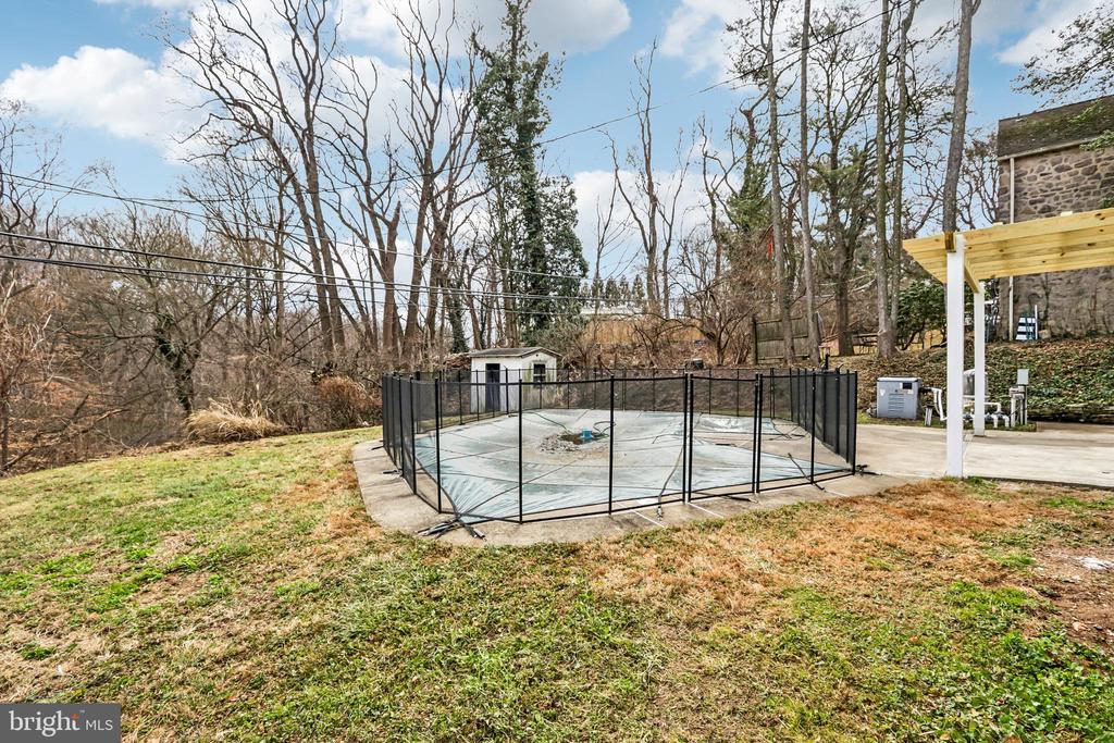 614 FOXCROFT ROAD