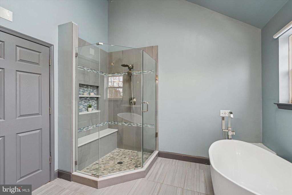 1003 CLOVER MILL CIRCLE