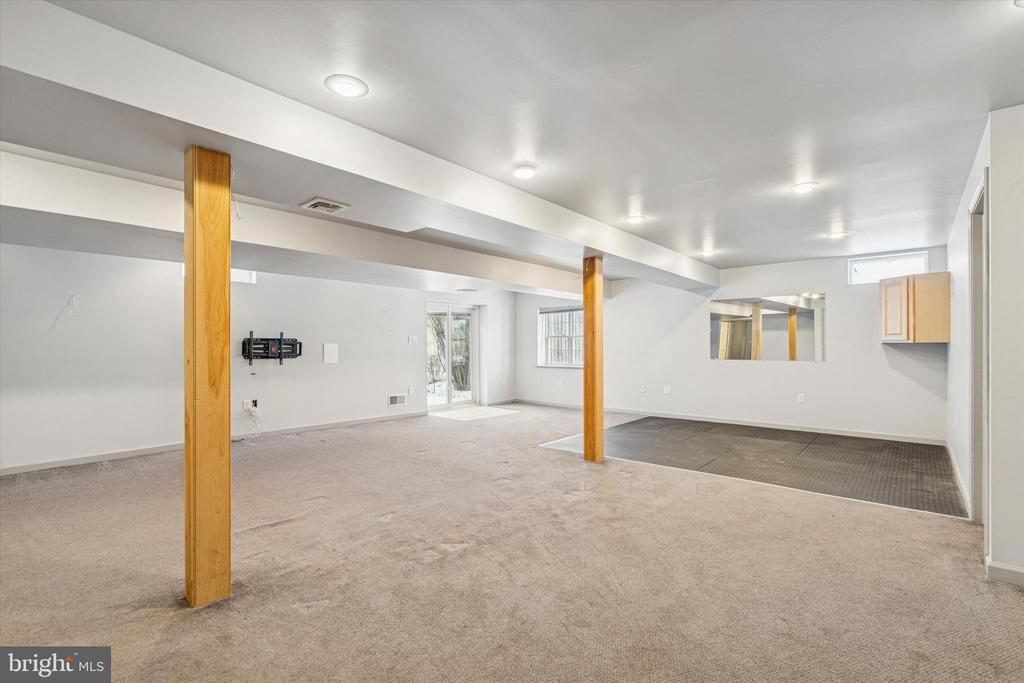 1003 CLOVER MILL CIRCLE