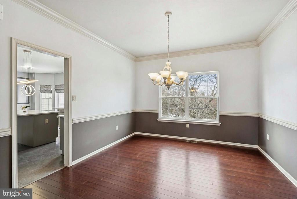 1003 CLOVER MILL CIRCLE
