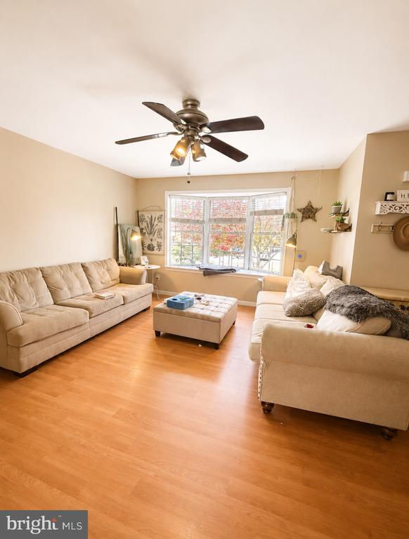 221 GOSHEN