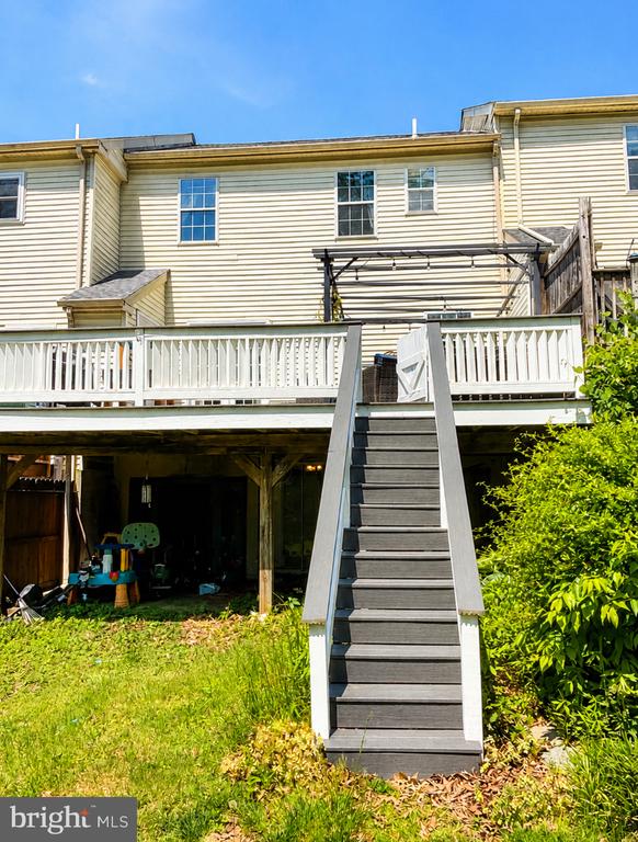 221 GOSHEN
