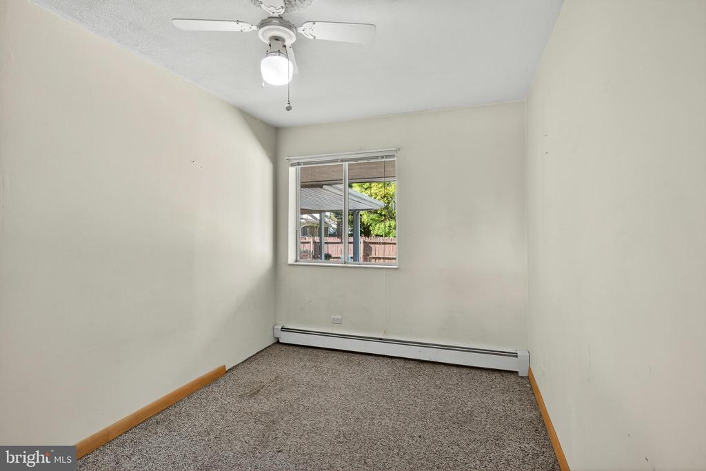 2615 DOGWOOD LANE
