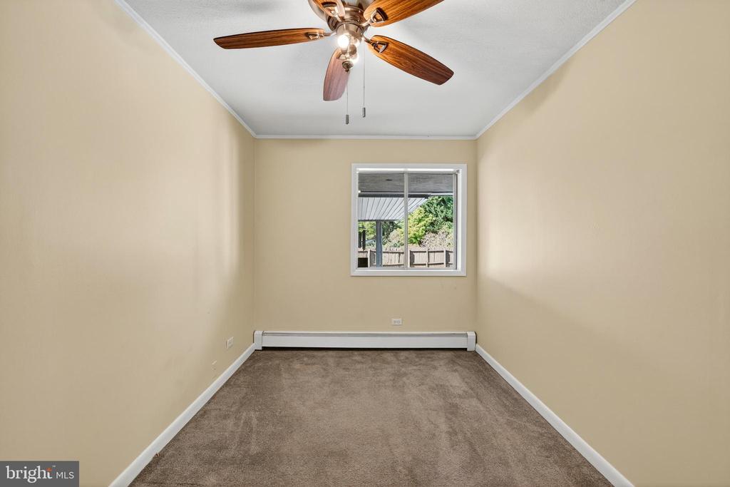 2615 DOGWOOD LANE