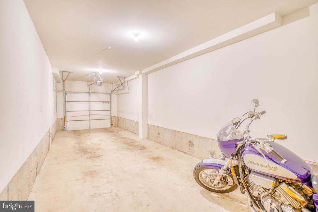1529 DEKALB STREET Unit: 130