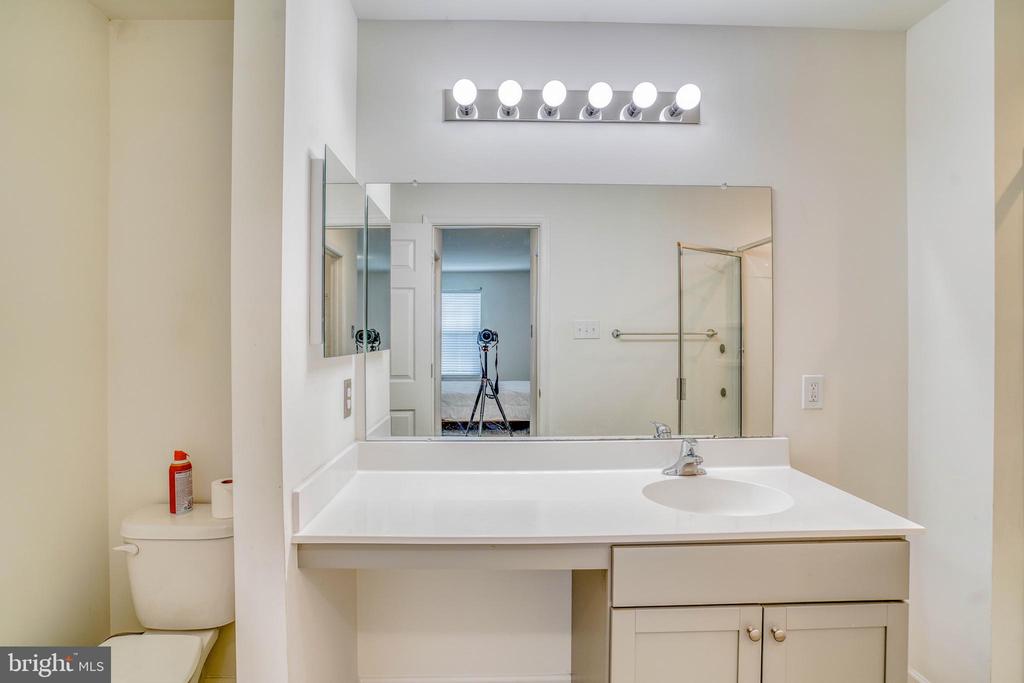 1529 DEKALB STREET Unit: 130