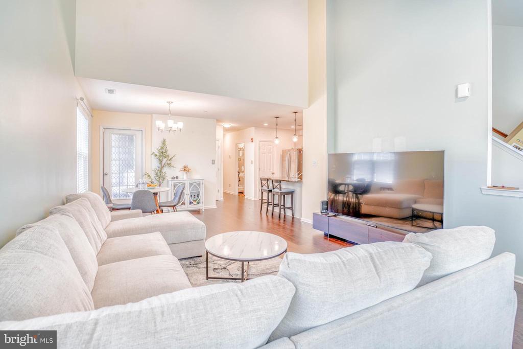 1529 DEKALB STREET Unit: 130