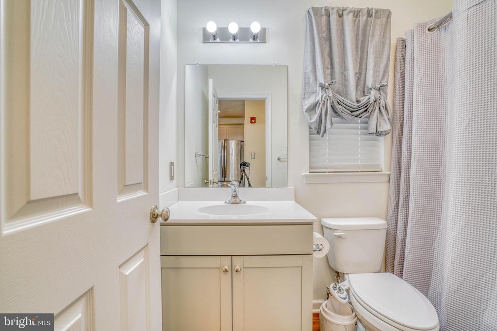 1529 DEKALB STREET Unit: 130